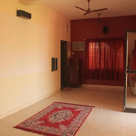 Vila Red House 3Bhk Karjat Exteriér fotografie