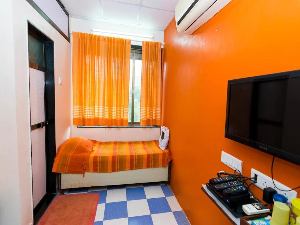 Vila Red House 3Bhk Karjat Exteriér fotografie